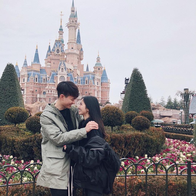 Mặt xinh, dáng đẹp, con nhà giàu - đừng hỏi vì sao cô bạn này lại được ngưỡng mộ đến thế Mặt xinh, dáng đẹp, con nhà giàu - đừng hỏi vì sao cô bạn này lại được ngưỡng mộ đến thế